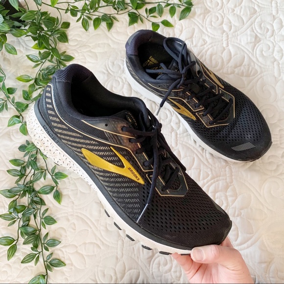 Brooks Brothers Other - Men’s Brooks Ghost 12 Athletic Sneakers